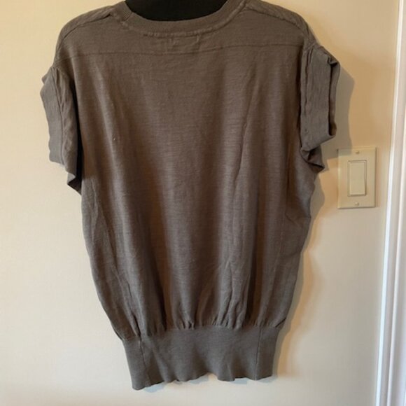 Women’s Gap Olive Green Light Knit Top  - Size L - Picture 6 of 10